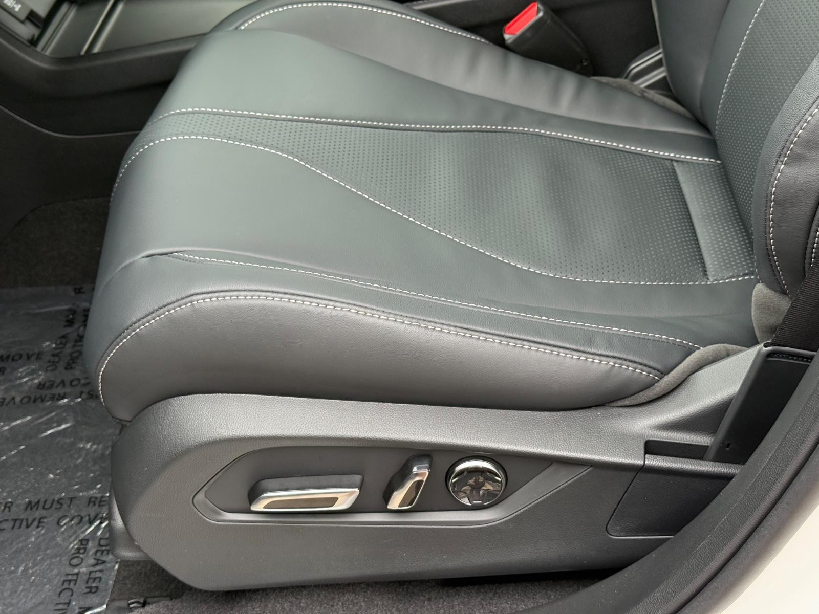Acura RDX Vehicle Image 17