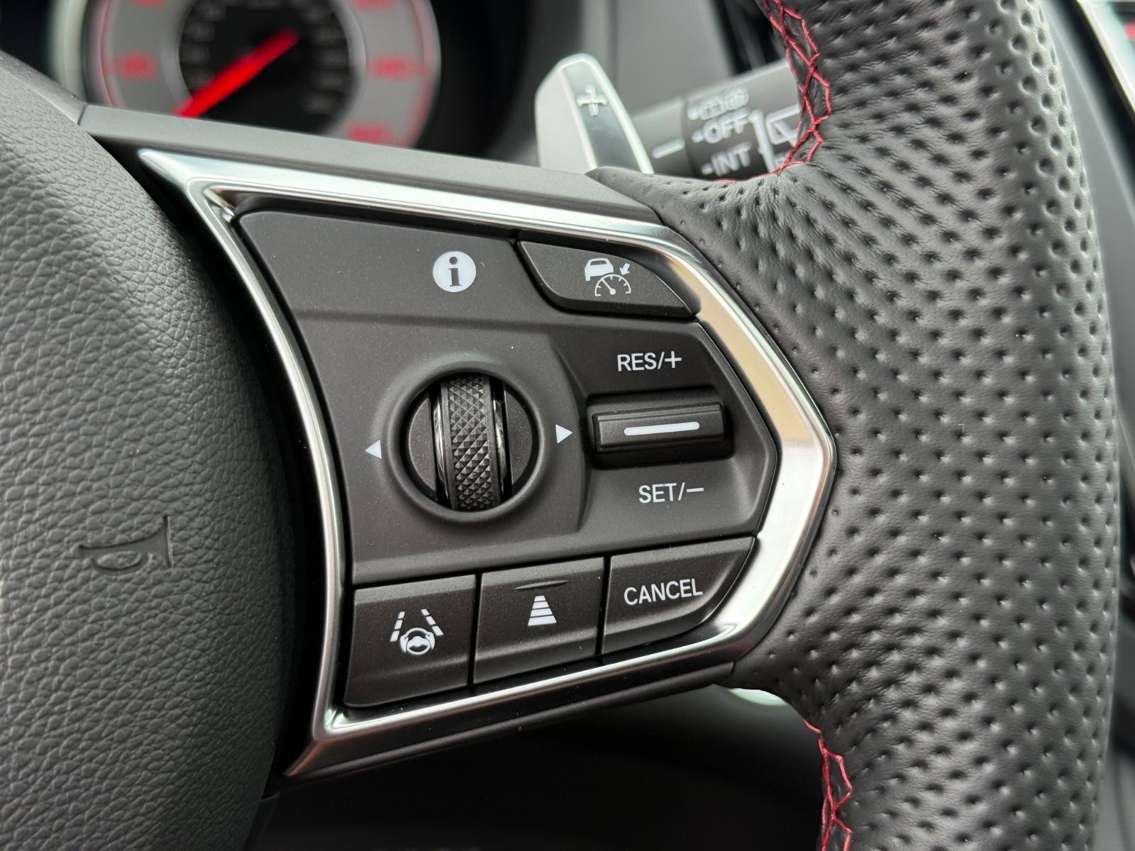 Acura RDX Vehicle Image 13