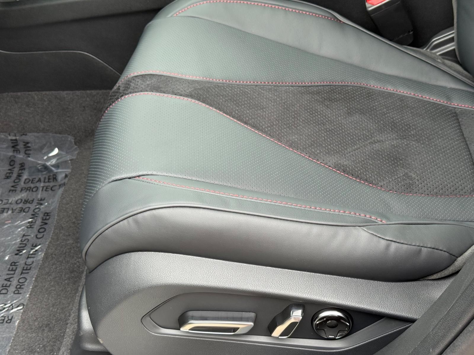 Acura RDX Vehicle Image 17