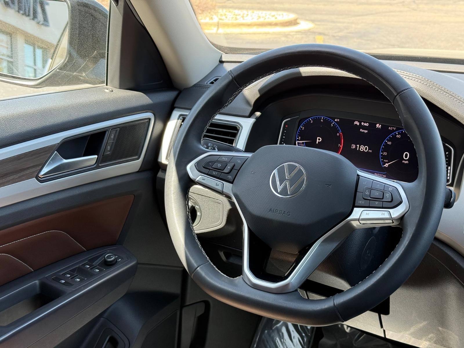 Volkswagen Atlas Vehicle Image 15