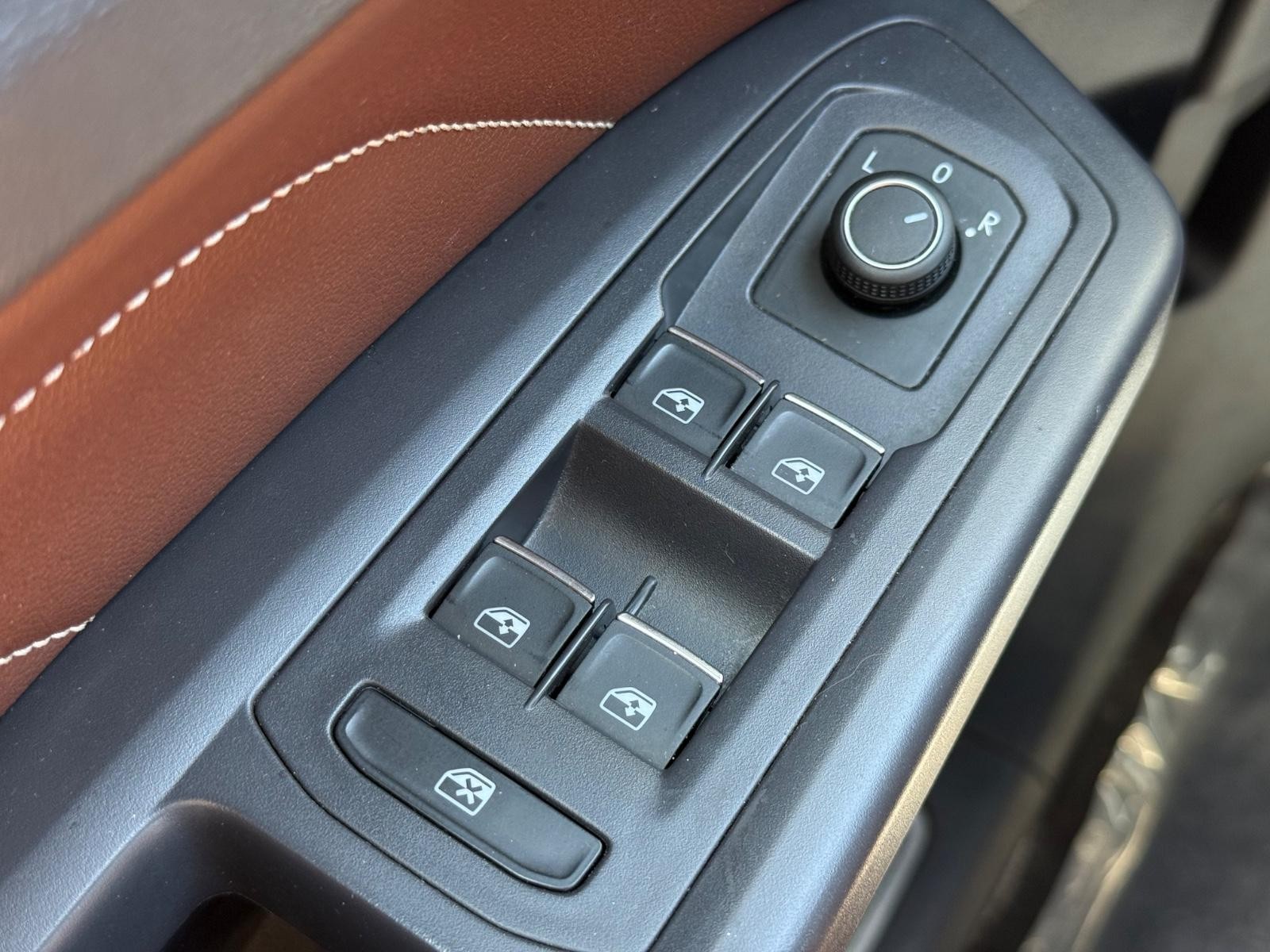 Volkswagen Atlas Vehicle Image 22