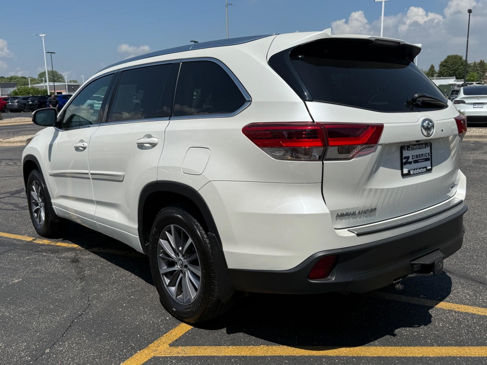 Toyota Highlander Vehicle Image 06