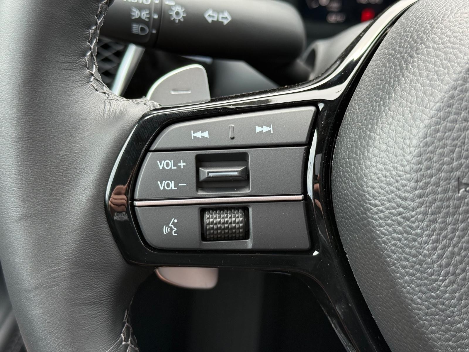 Acura ADX Vehicle Image 11