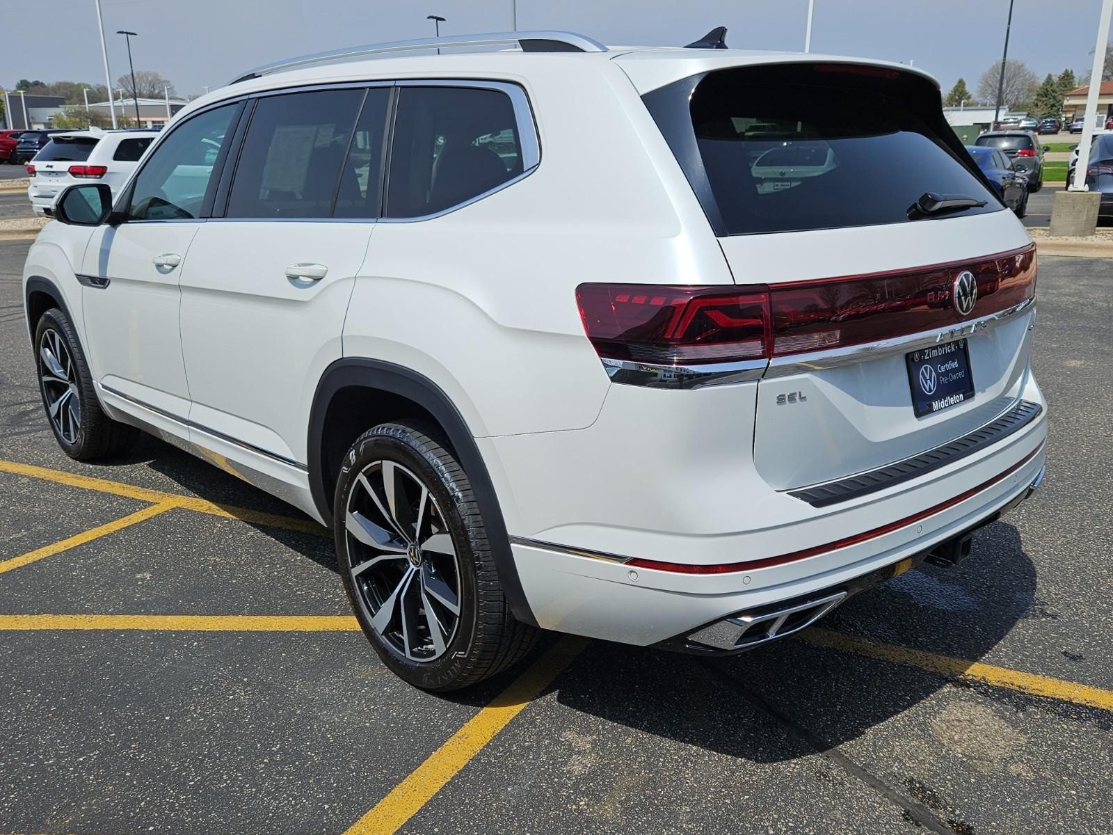 Volkswagen Atlas Vehicle Image 06