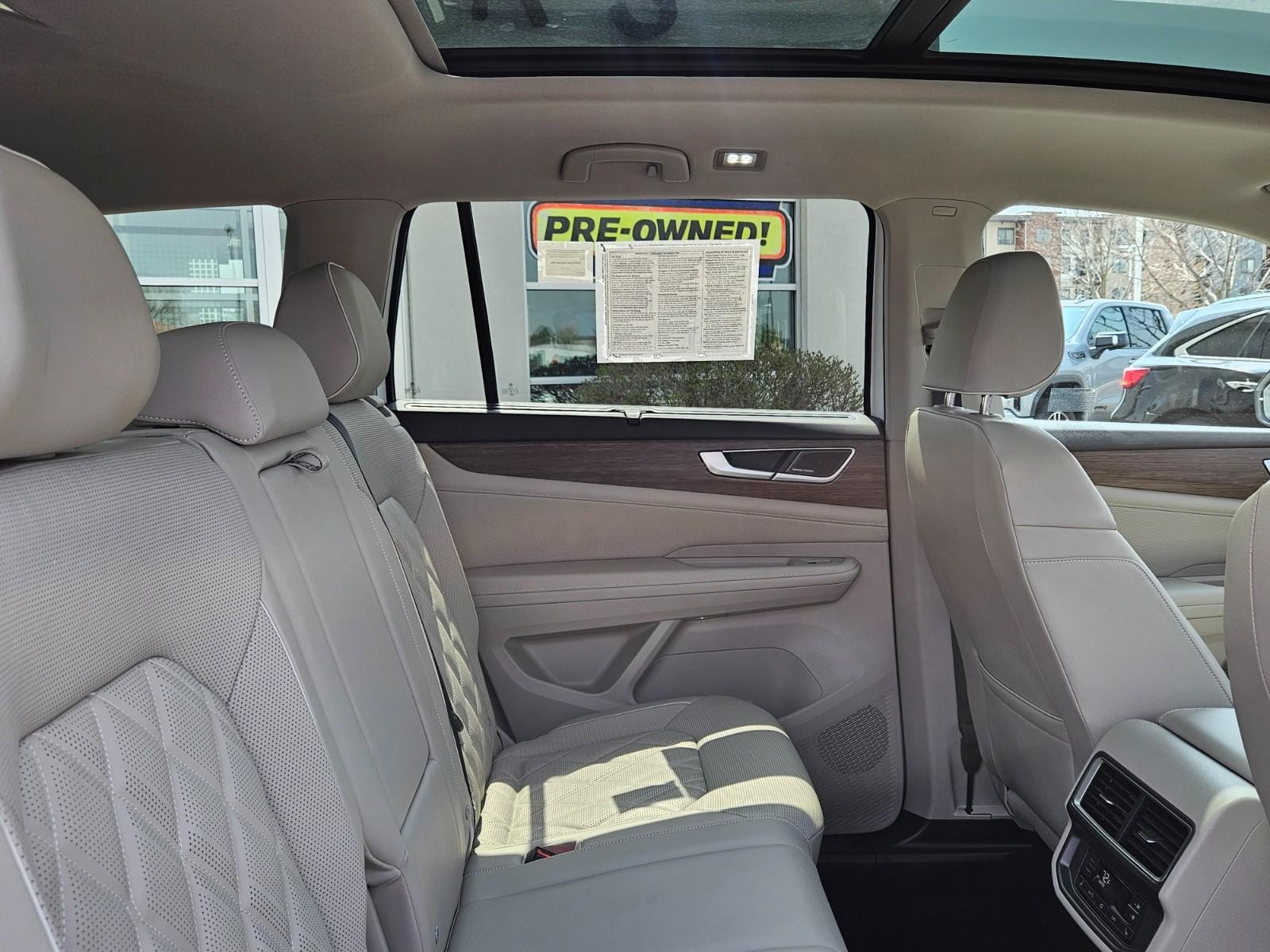 Volkswagen Atlas Vehicle Image 10