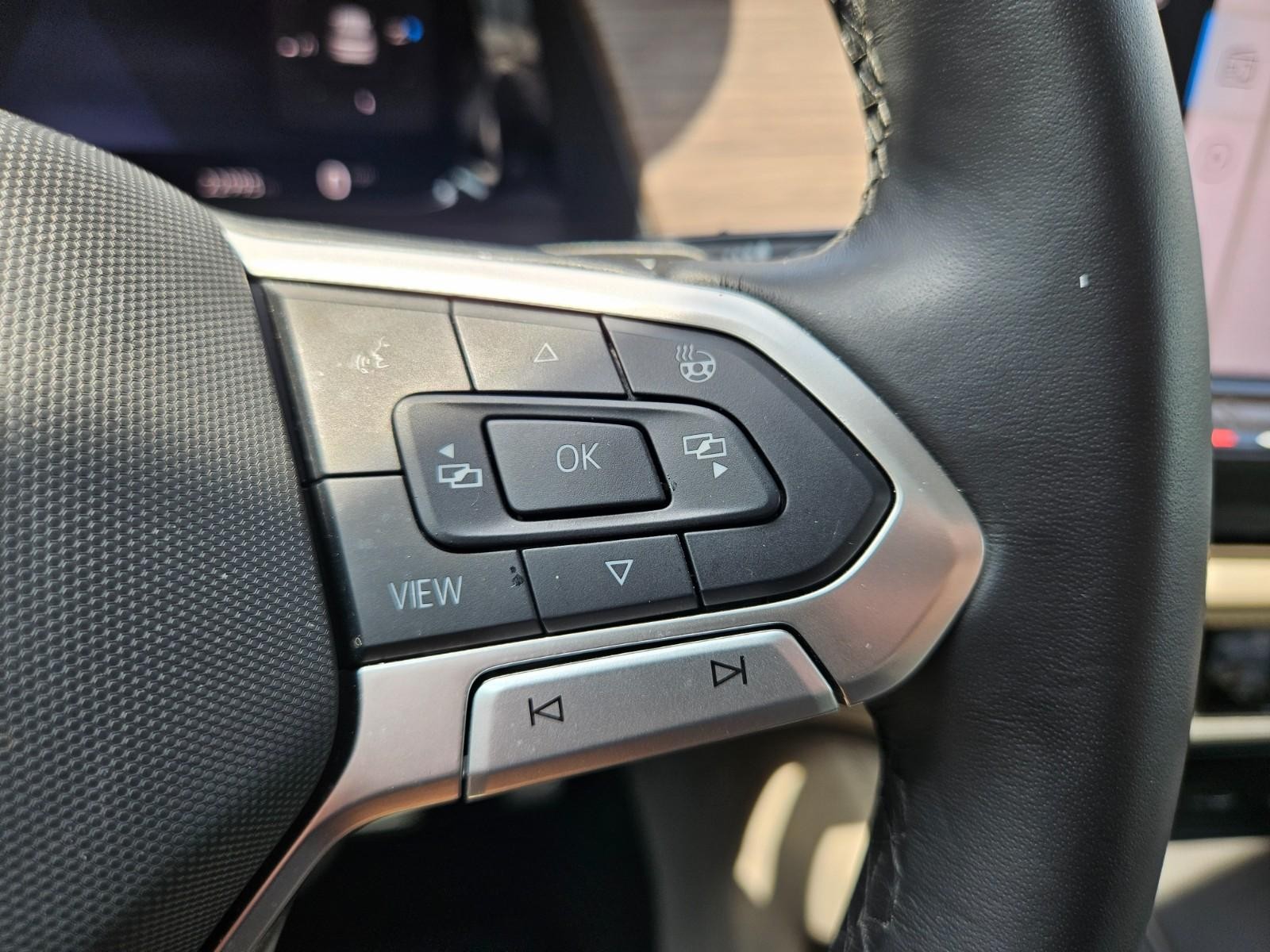 Volkswagen Atlas Vehicle Image 17