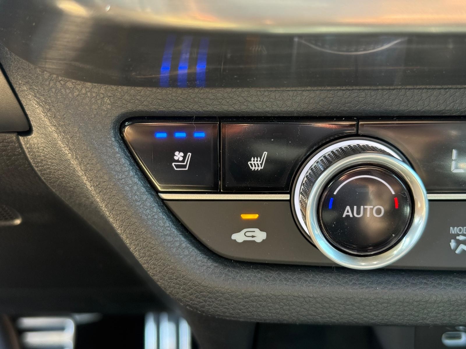 Acura ADX Vehicle Image 13
