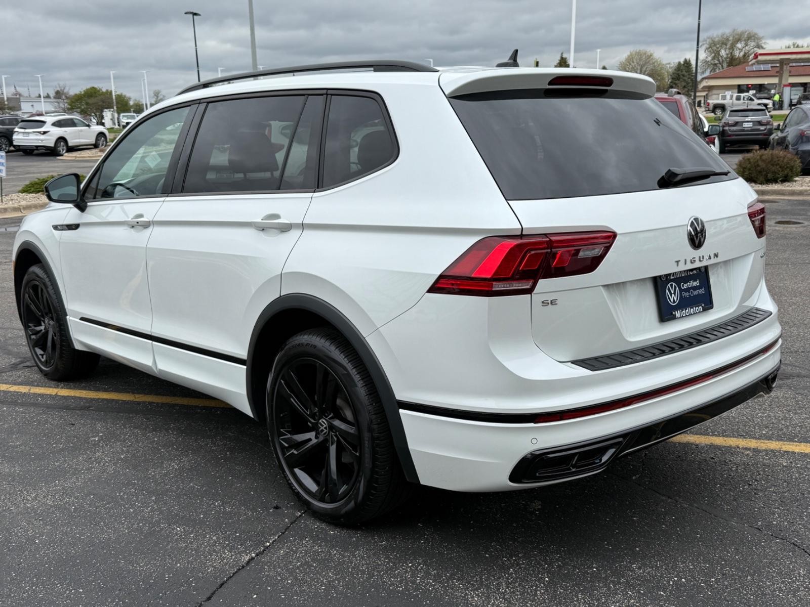 Volkswagen Tiguan Vehicle Image 06