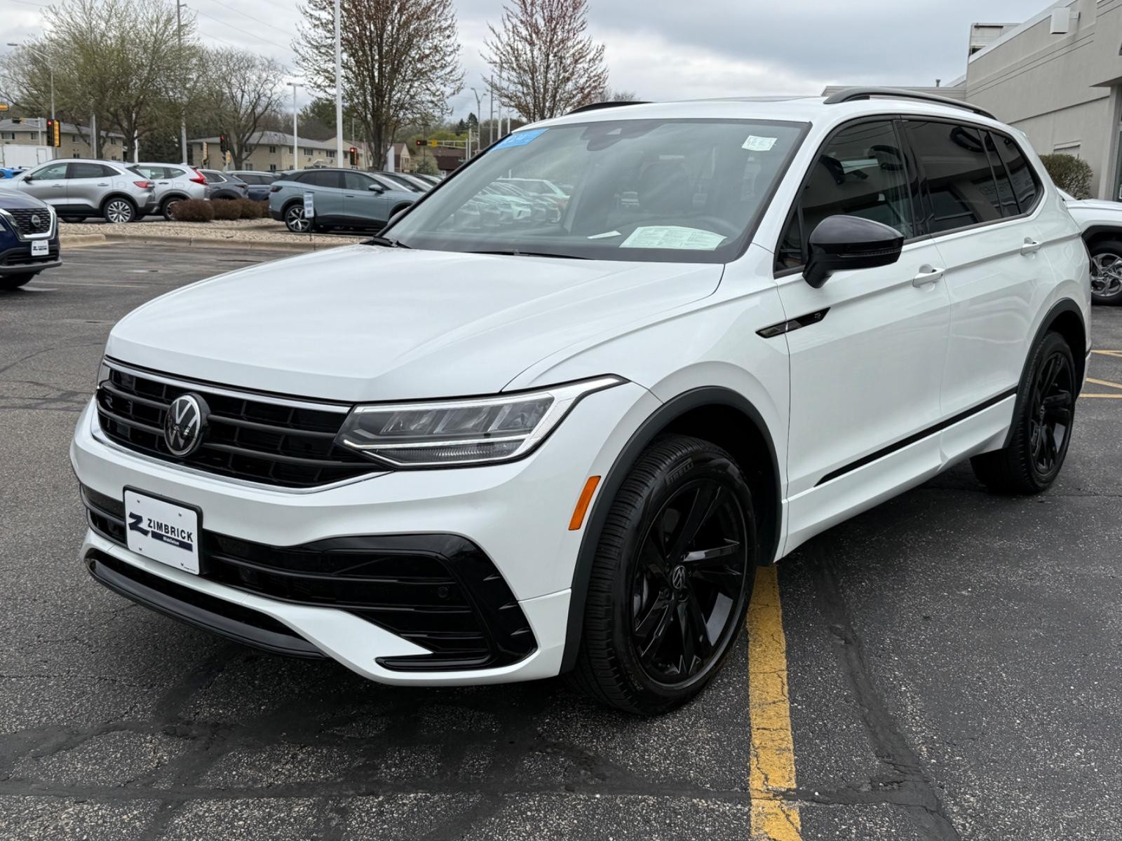 Volkswagen Tiguan Vehicle Image 08