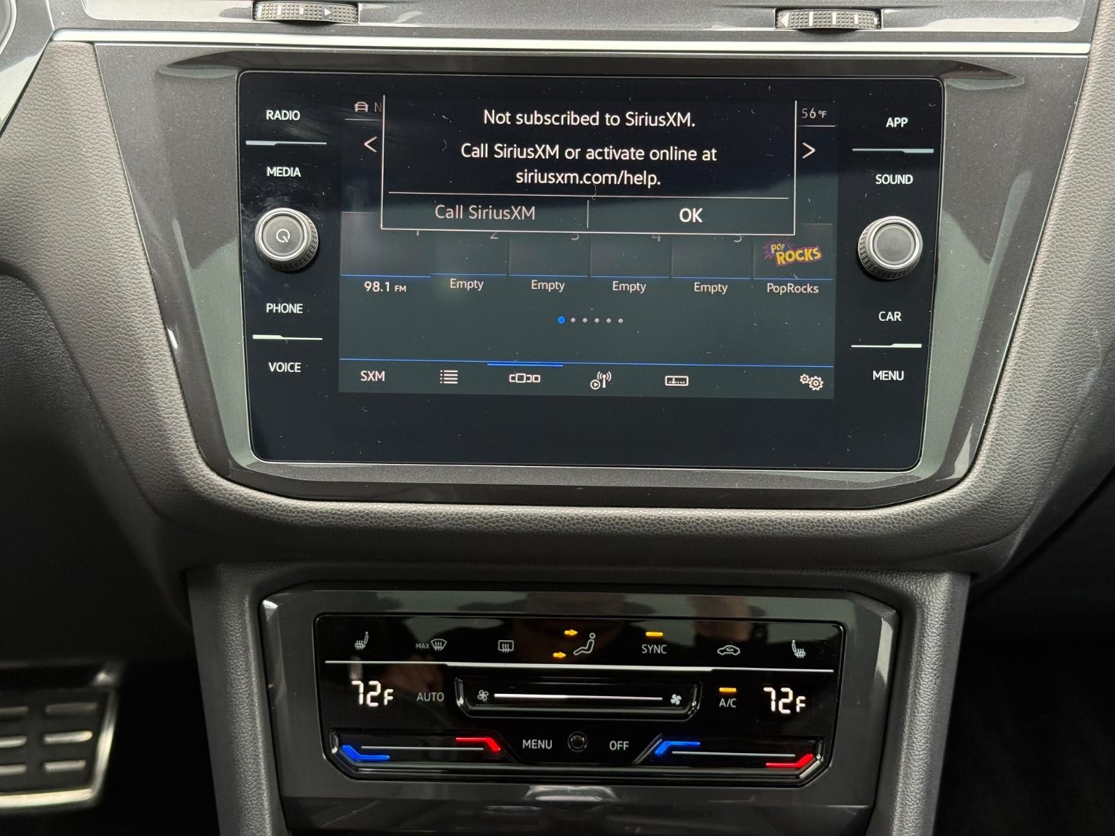 Volkswagen Tiguan Vehicle Image 12