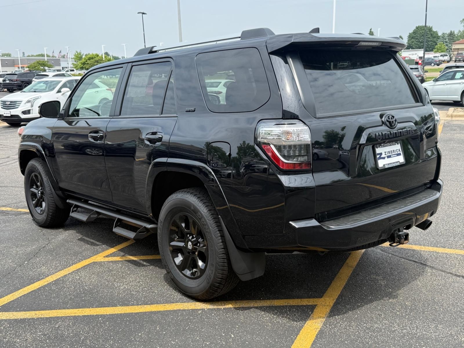Toyota 4Runner Vehicle Image 06