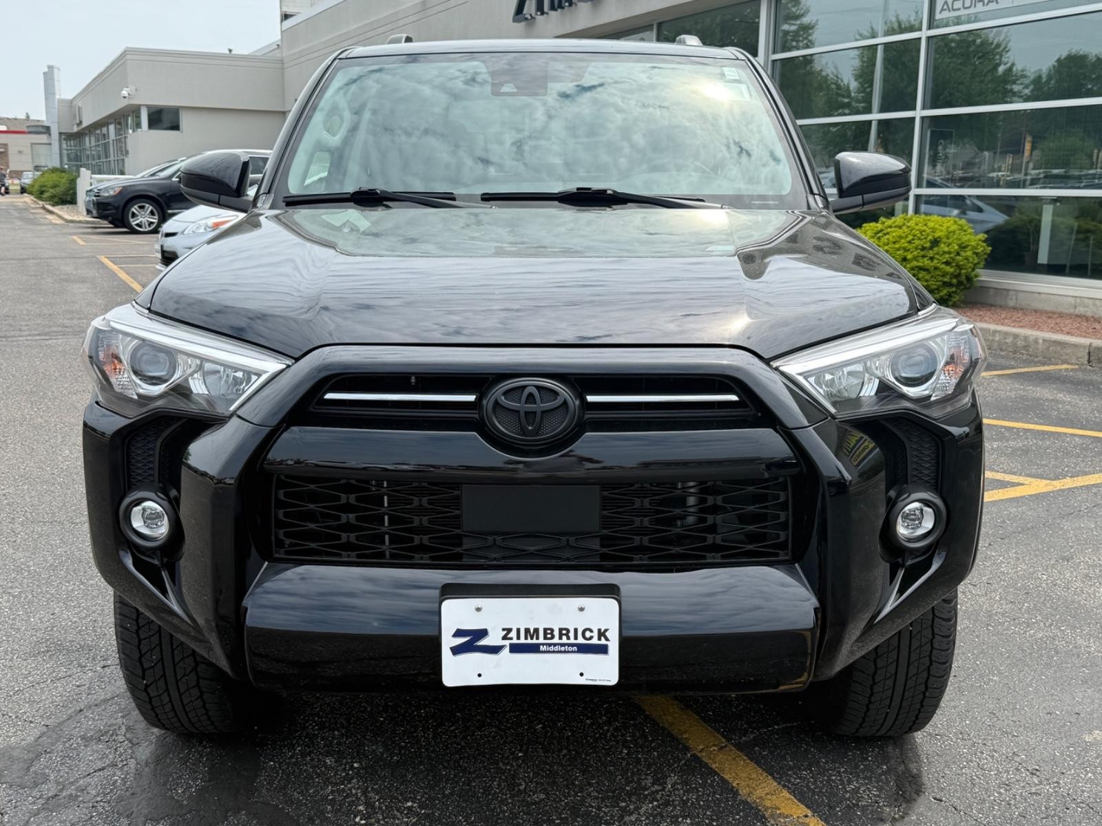 Toyota 4Runner Vehicle Image 09