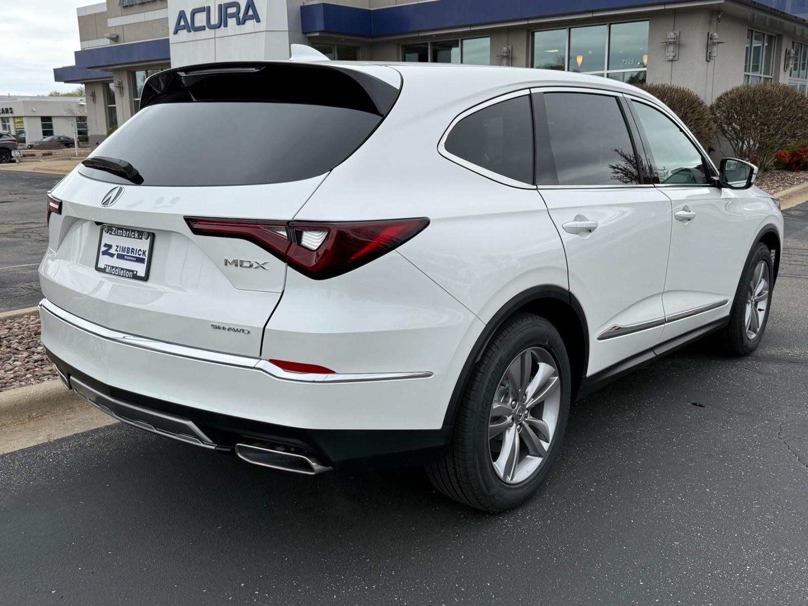 Acura MDX Vehicle Image 03