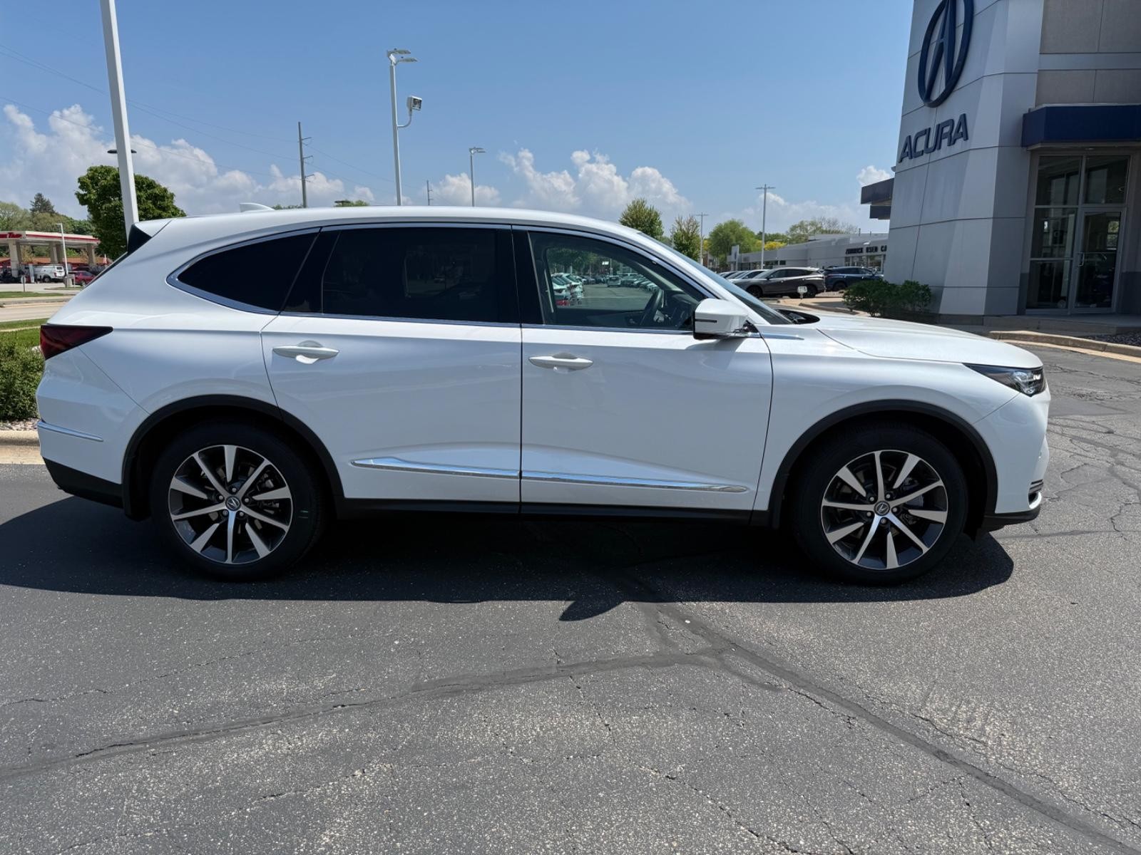 Acura MDX Vehicle Image 02