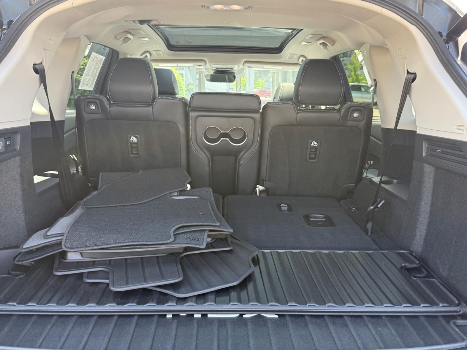 Acura MDX Vehicle Image 05