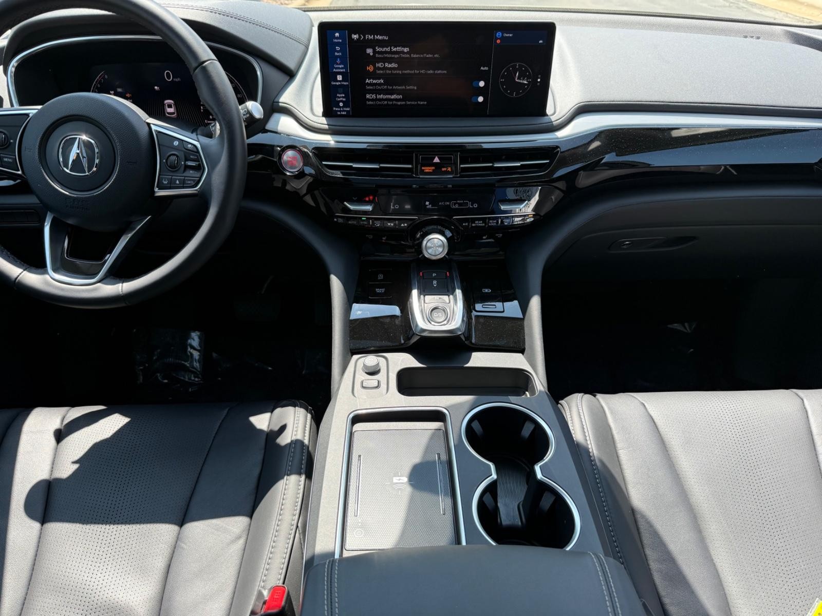 Acura MDX Vehicle Image 11
