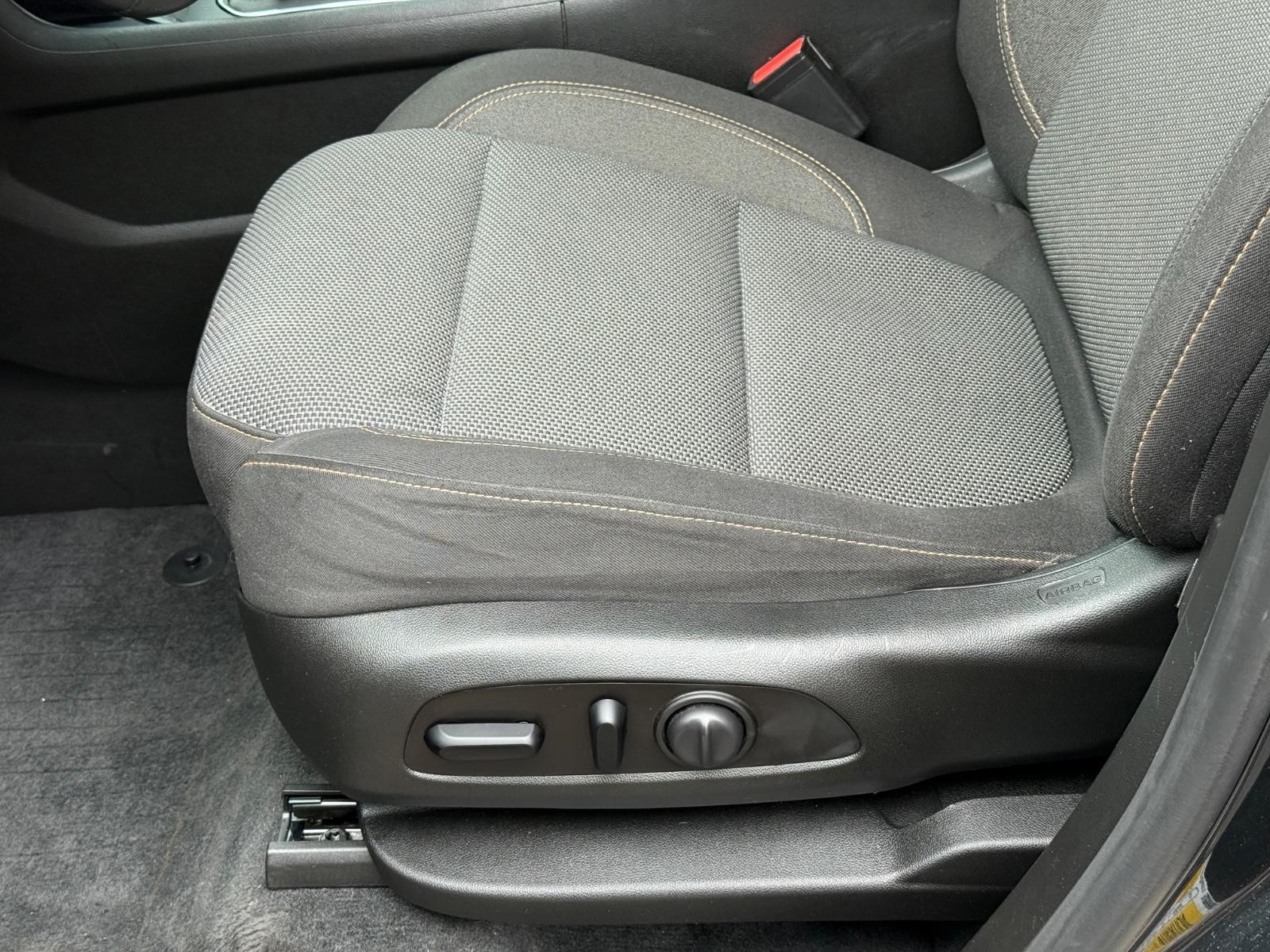 Chevrolet Traverse Vehicle Image 23