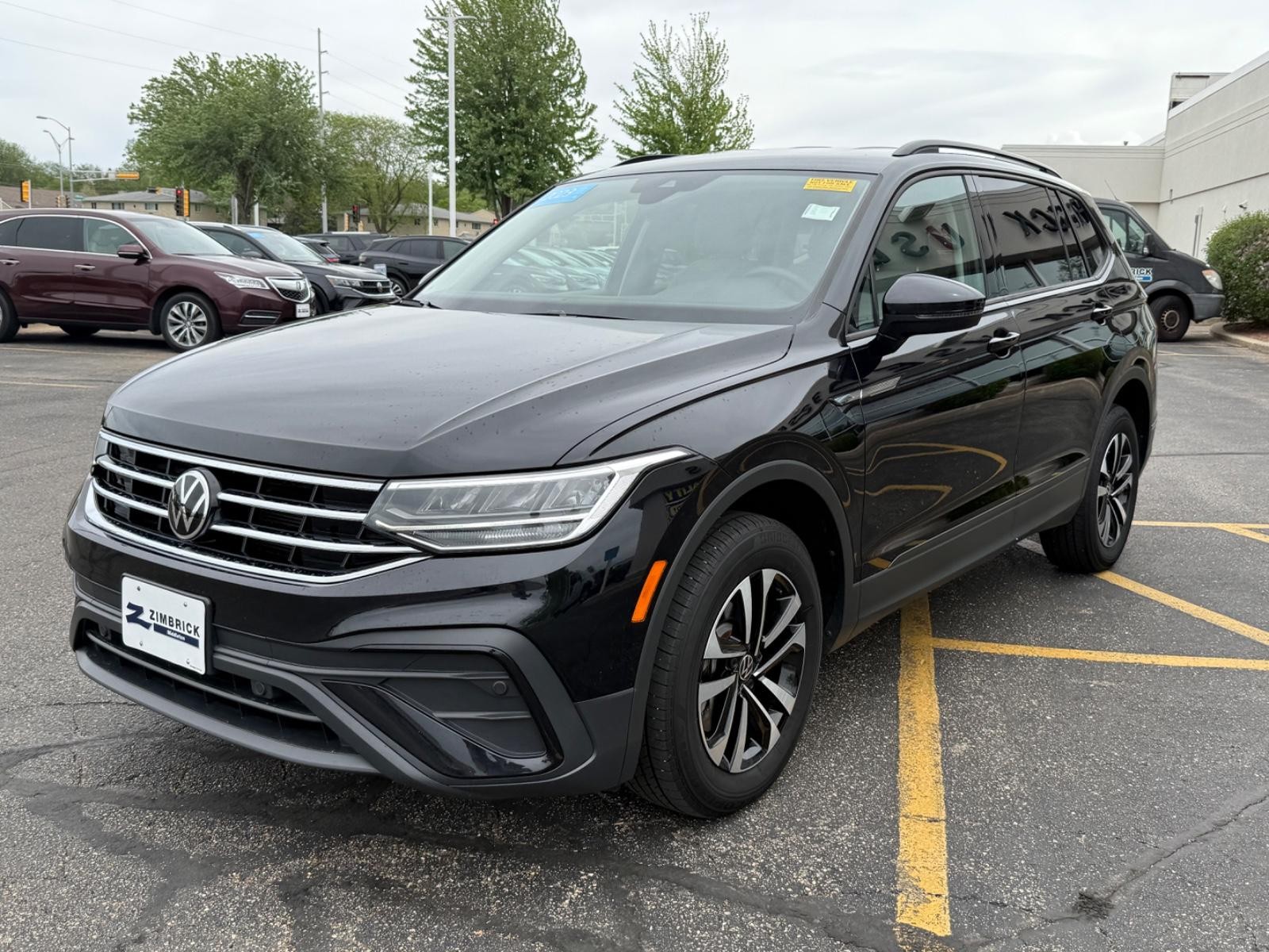 Volkswagen Tiguan Vehicle Image 08
