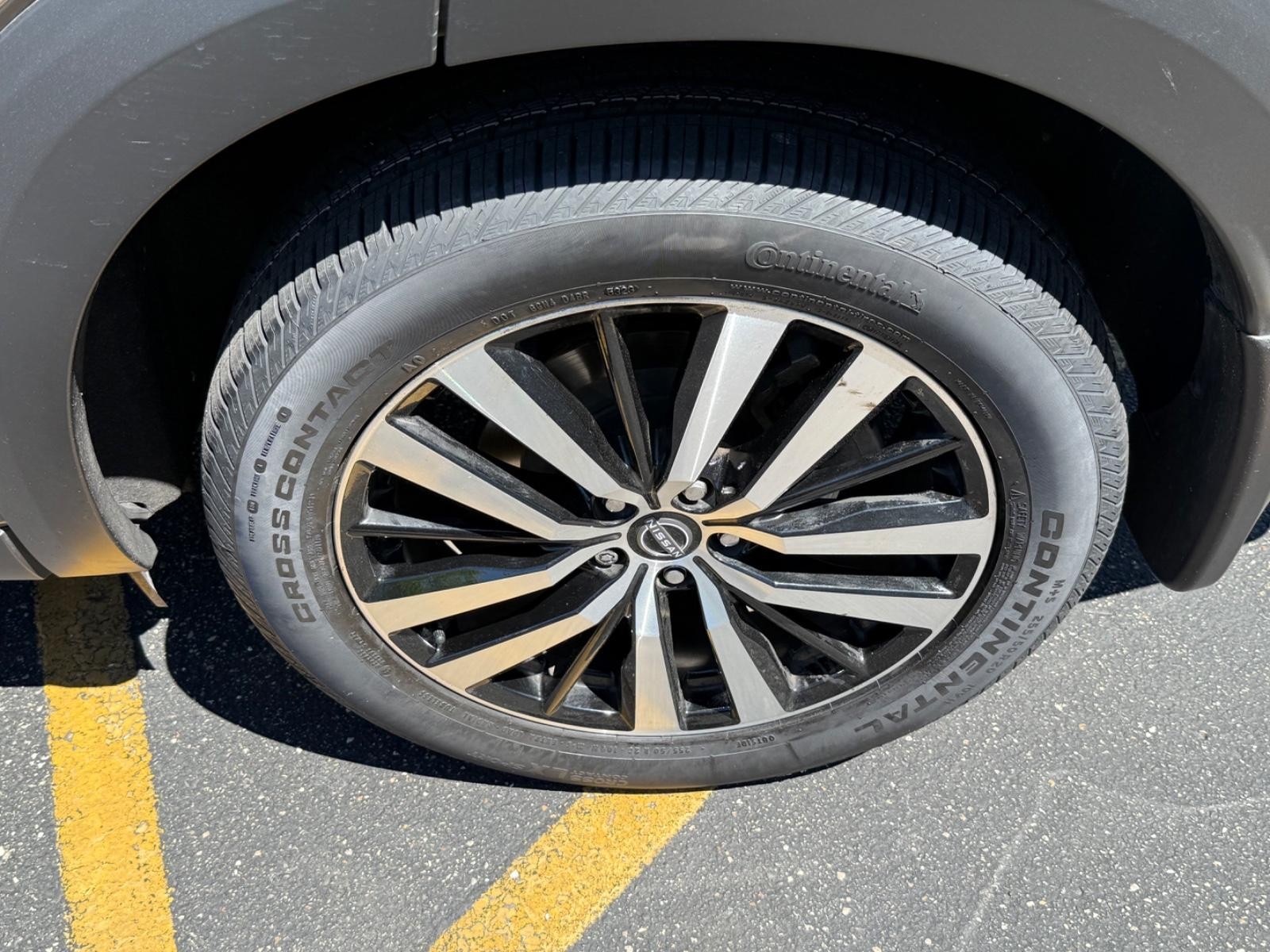 Nissan Pathfinder Vehicle Image 07
