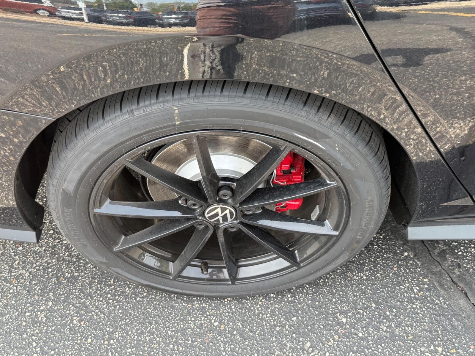 Volkswagen Jetta GLI Vehicle Image 04