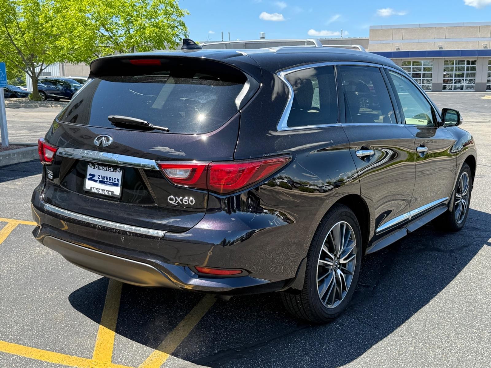 INFINITI QX60 Vehicle Image 03
