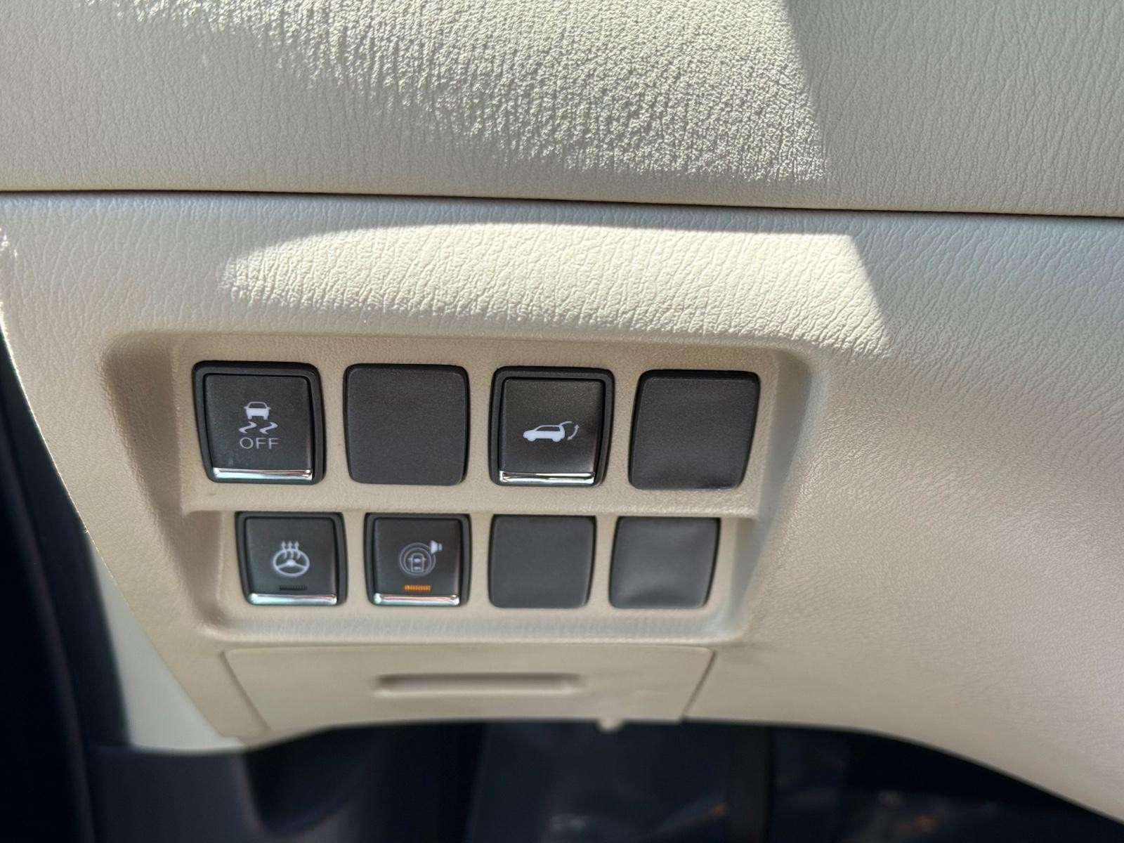 INFINITI QX60 Vehicle Image 17