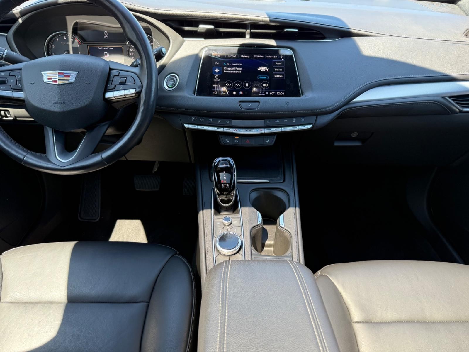 Cadillac XT4 Vehicle Image 11