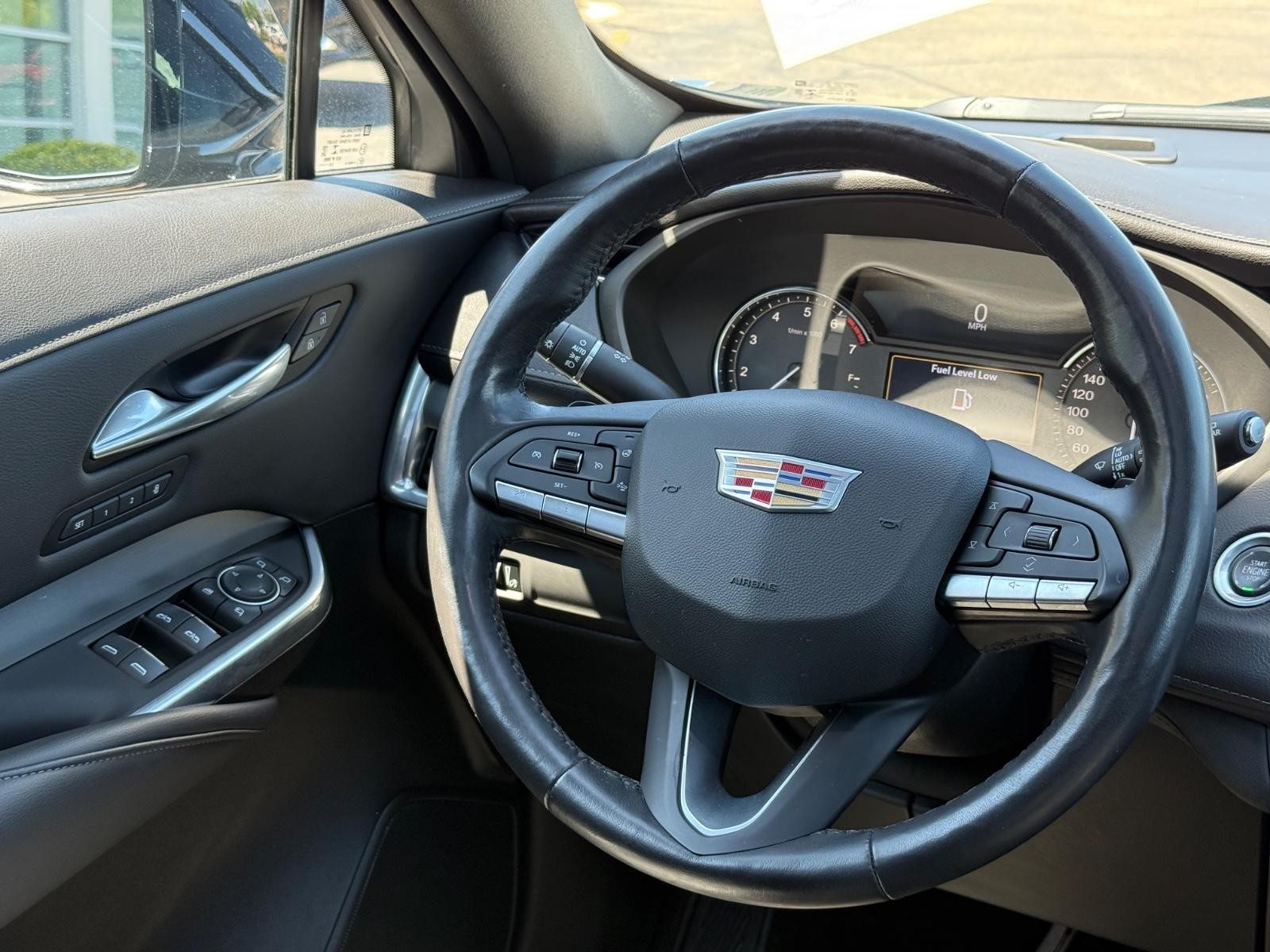Cadillac XT4 Vehicle Image 14
