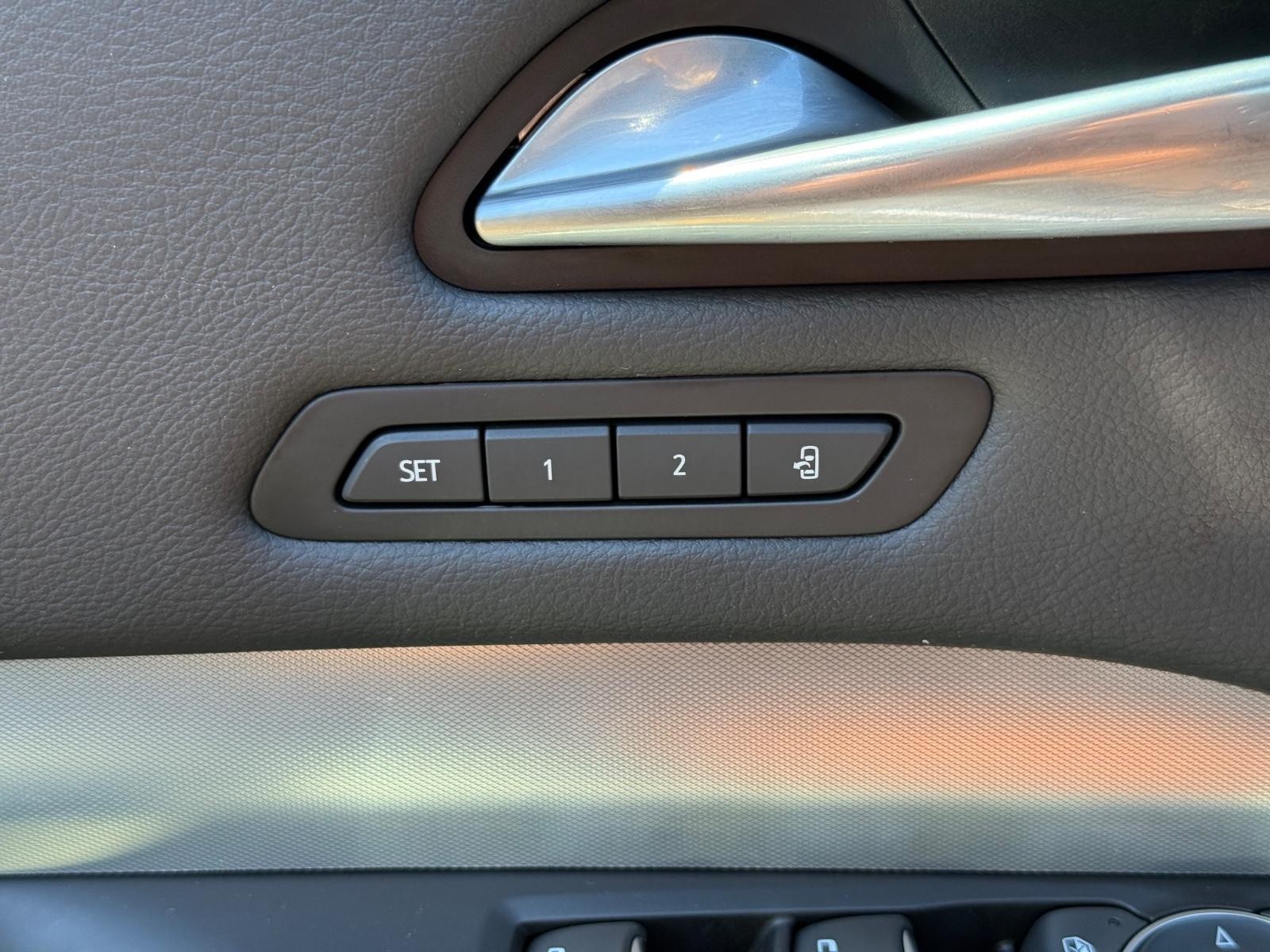 Cadillac XT4 Vehicle Image 16