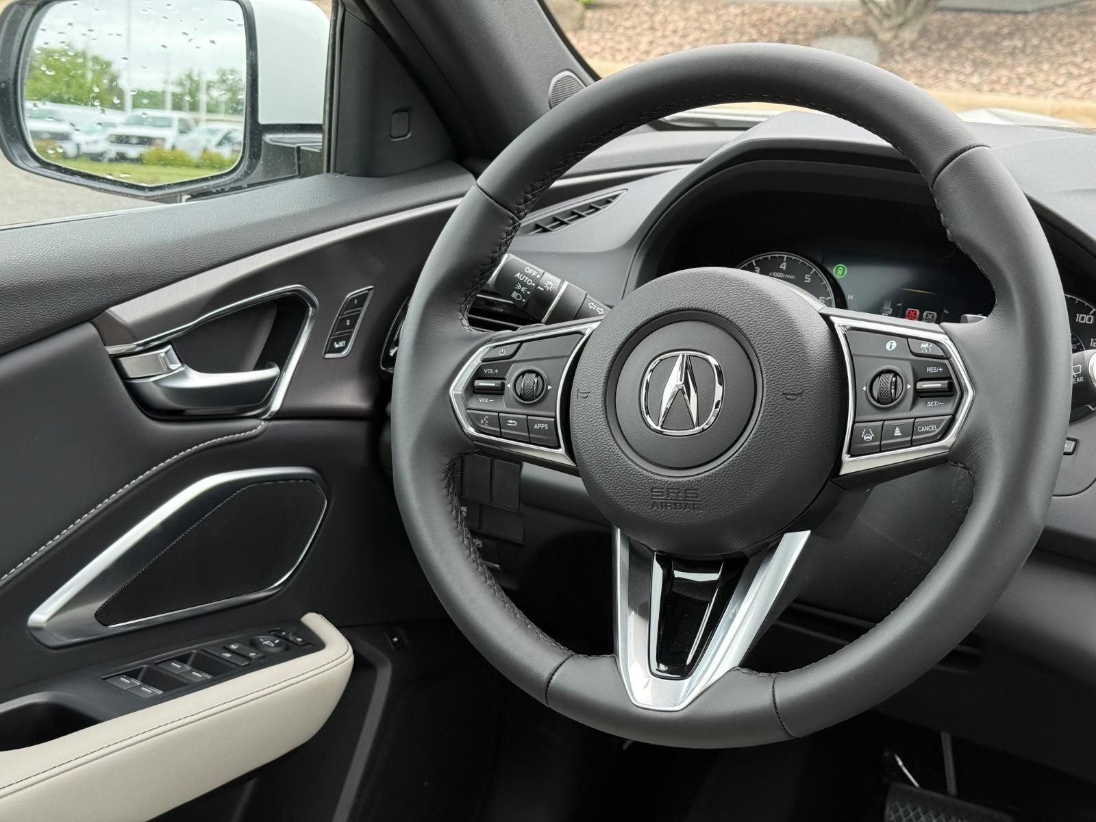 Acura RDX Vehicle Image 09