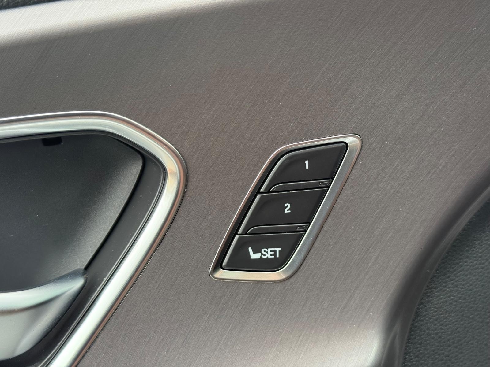 Acura RDX Vehicle Image 11