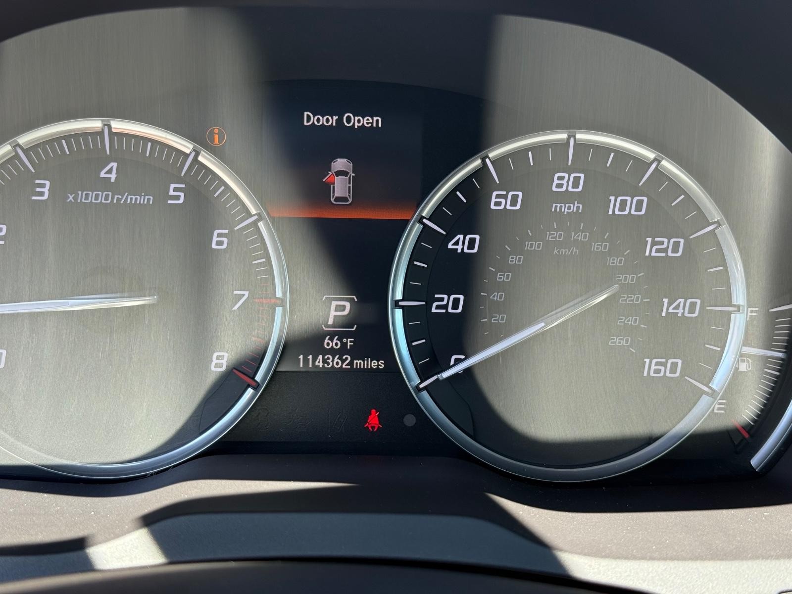 Acura MDX Vehicle Image 19