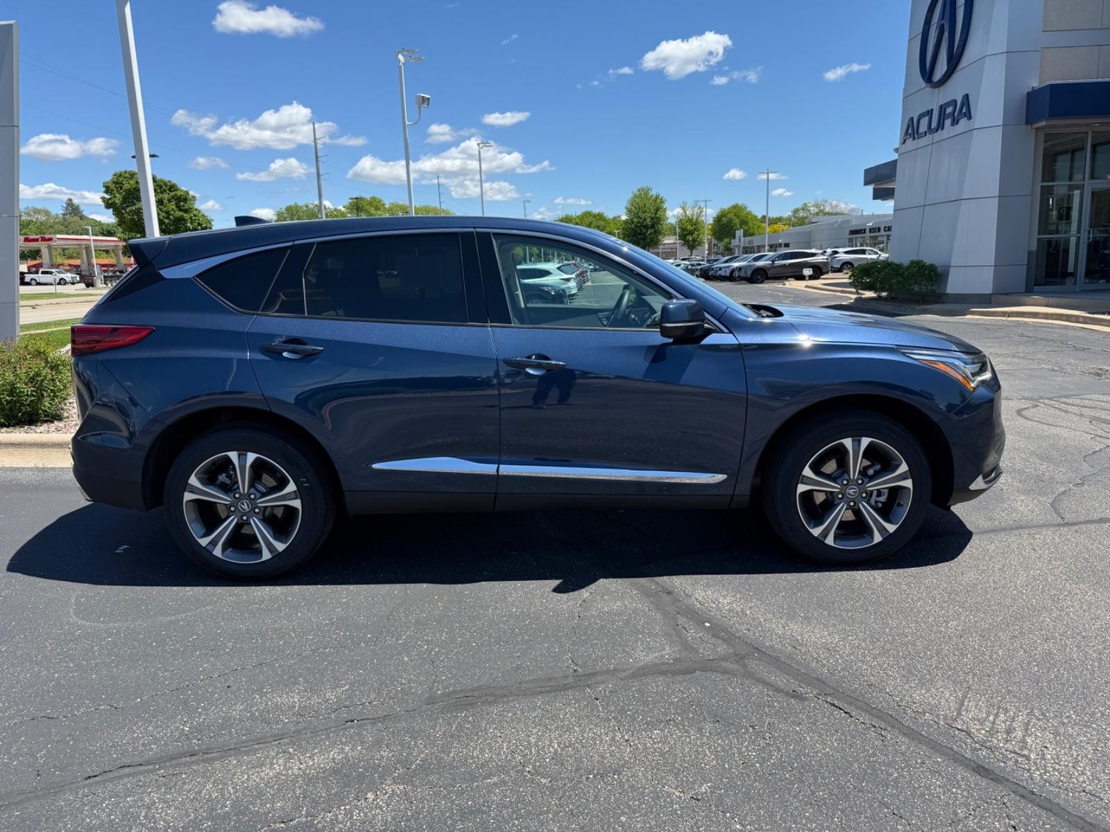 Acura RDX Vehicle Image 02