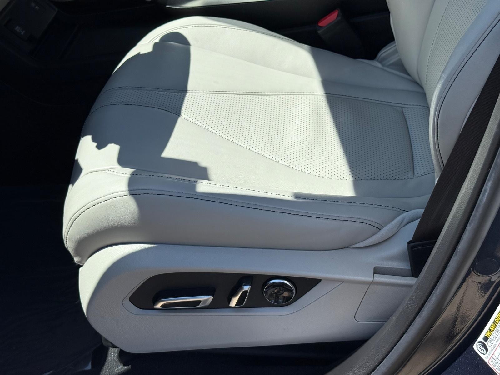 Acura RDX Vehicle Image 22