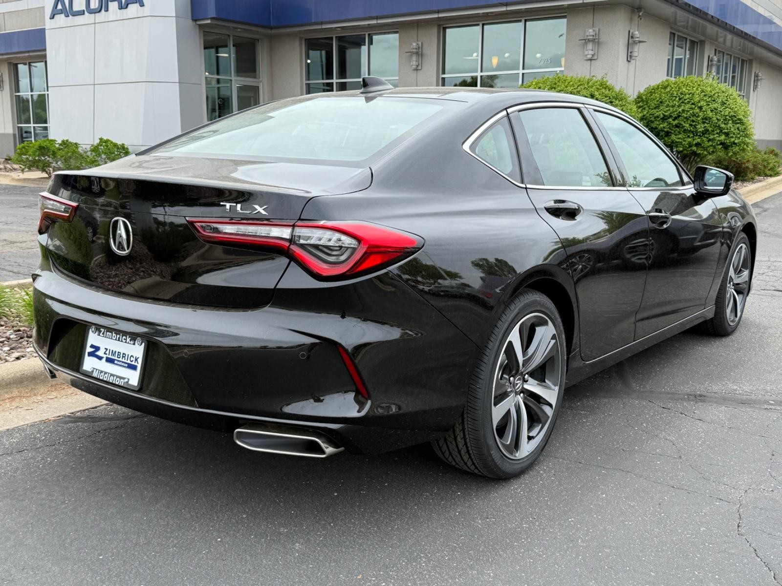 Acura TLX Vehicle Image 03