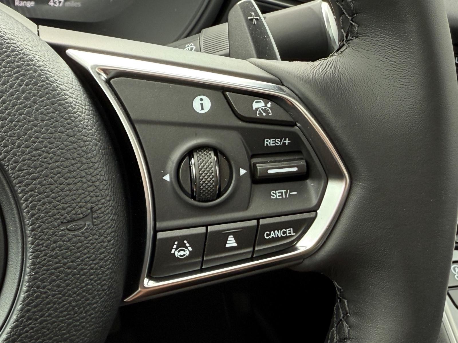 Acura TLX Vehicle Image 13