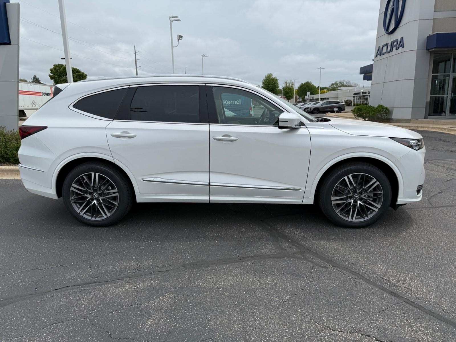 Acura MDX Vehicle Image 02