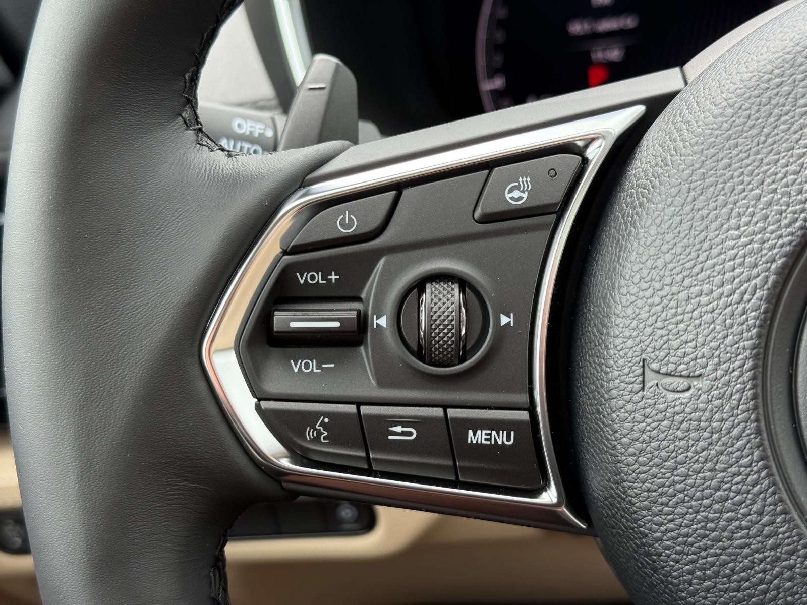 Acura MDX Vehicle Image 12