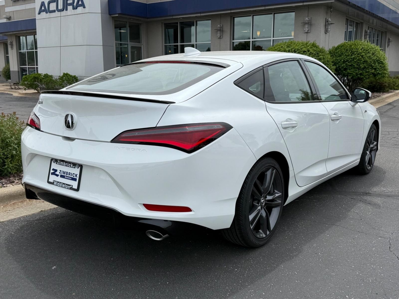 Acura Integra Vehicle Image 03