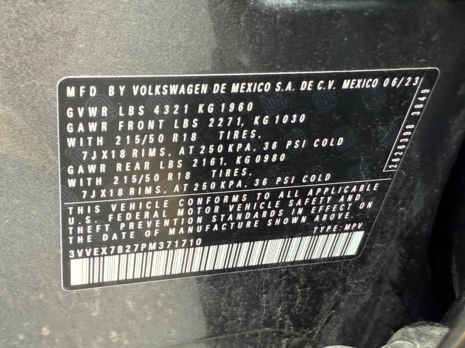 Volkswagen Taos Vehicle Image 23