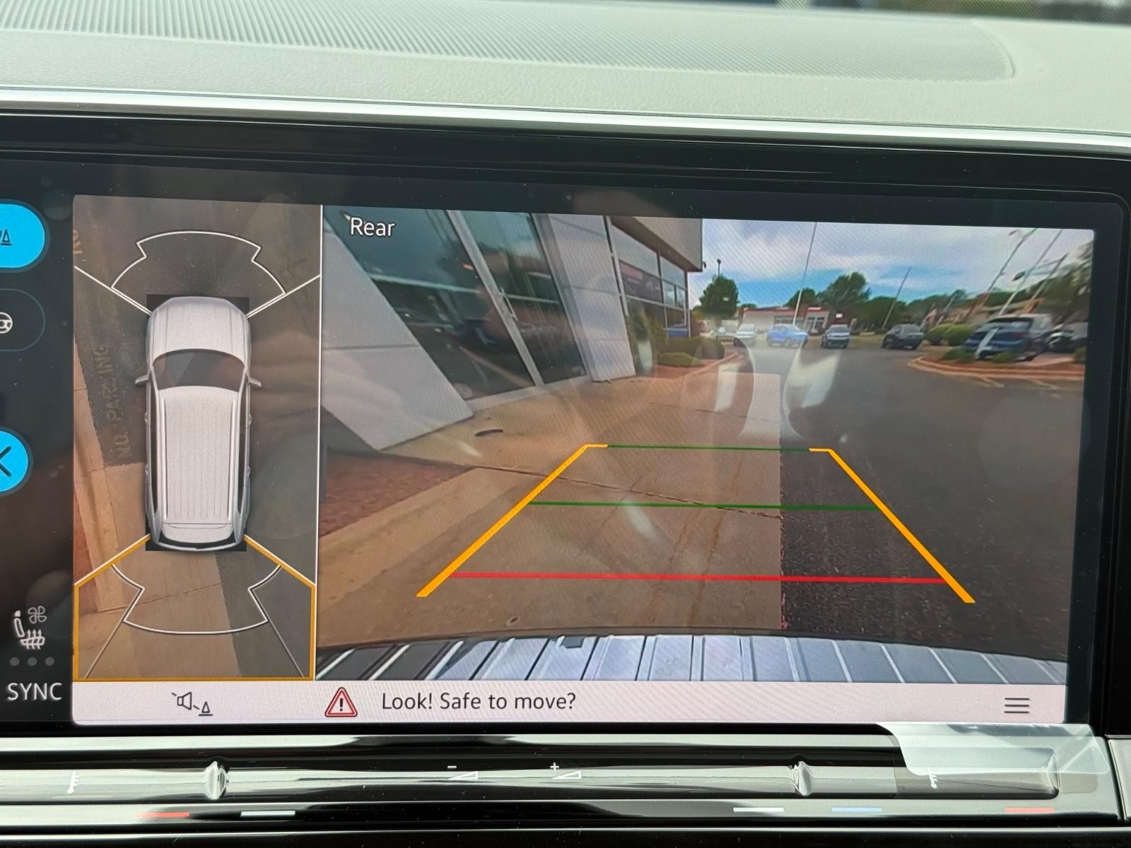 Volkswagen Atlas Vehicle Image 13