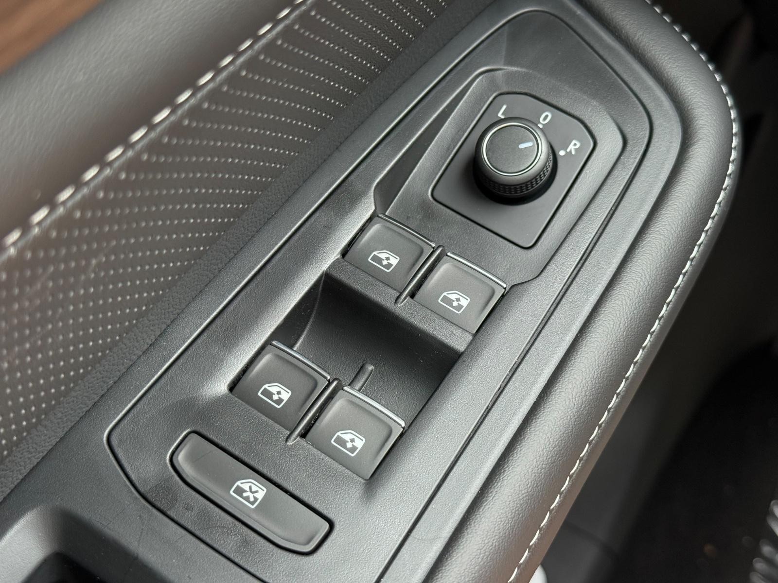 Volkswagen Atlas Vehicle Image 16