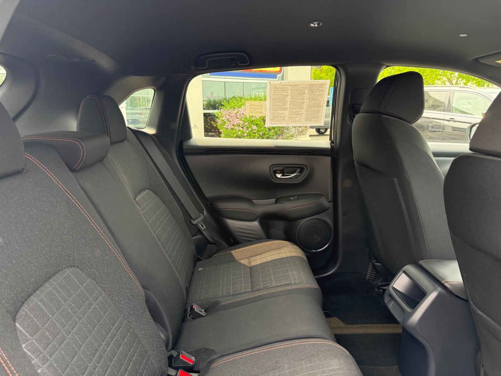 Honda HR-V Vehicle Image 10