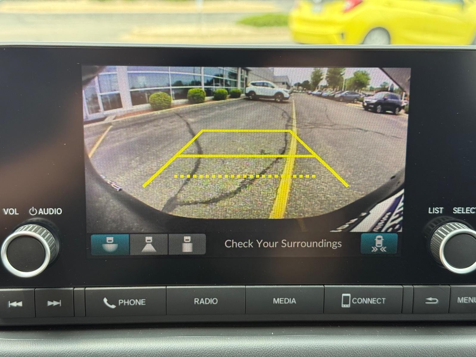 Honda HR-V Vehicle Image 19