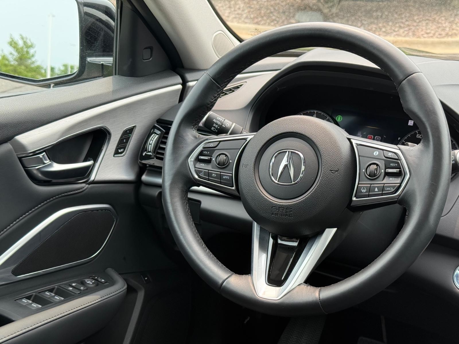 Acura RDX Vehicle Image 14