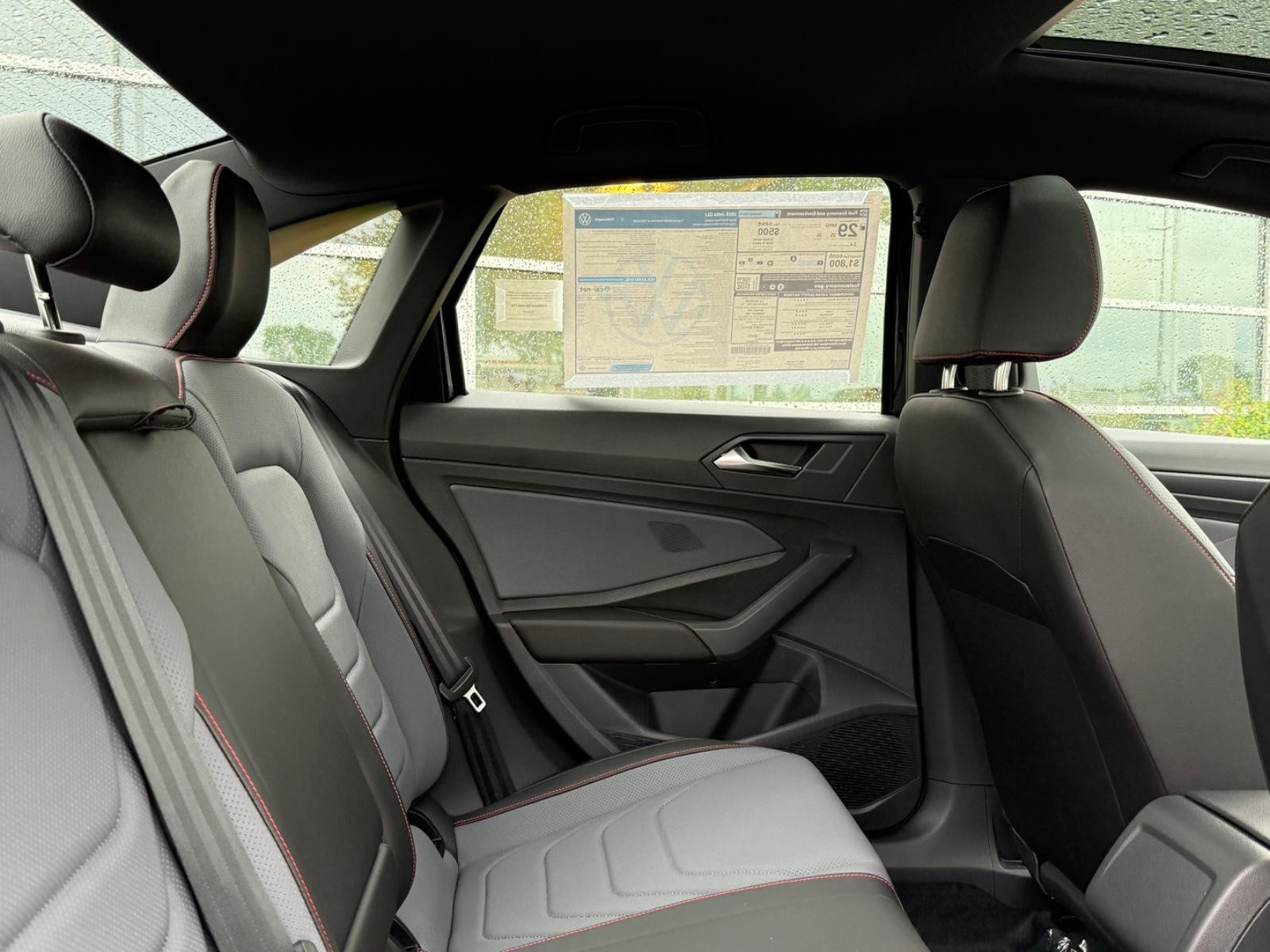 Volkswagen Jetta GLI Vehicle Image 05