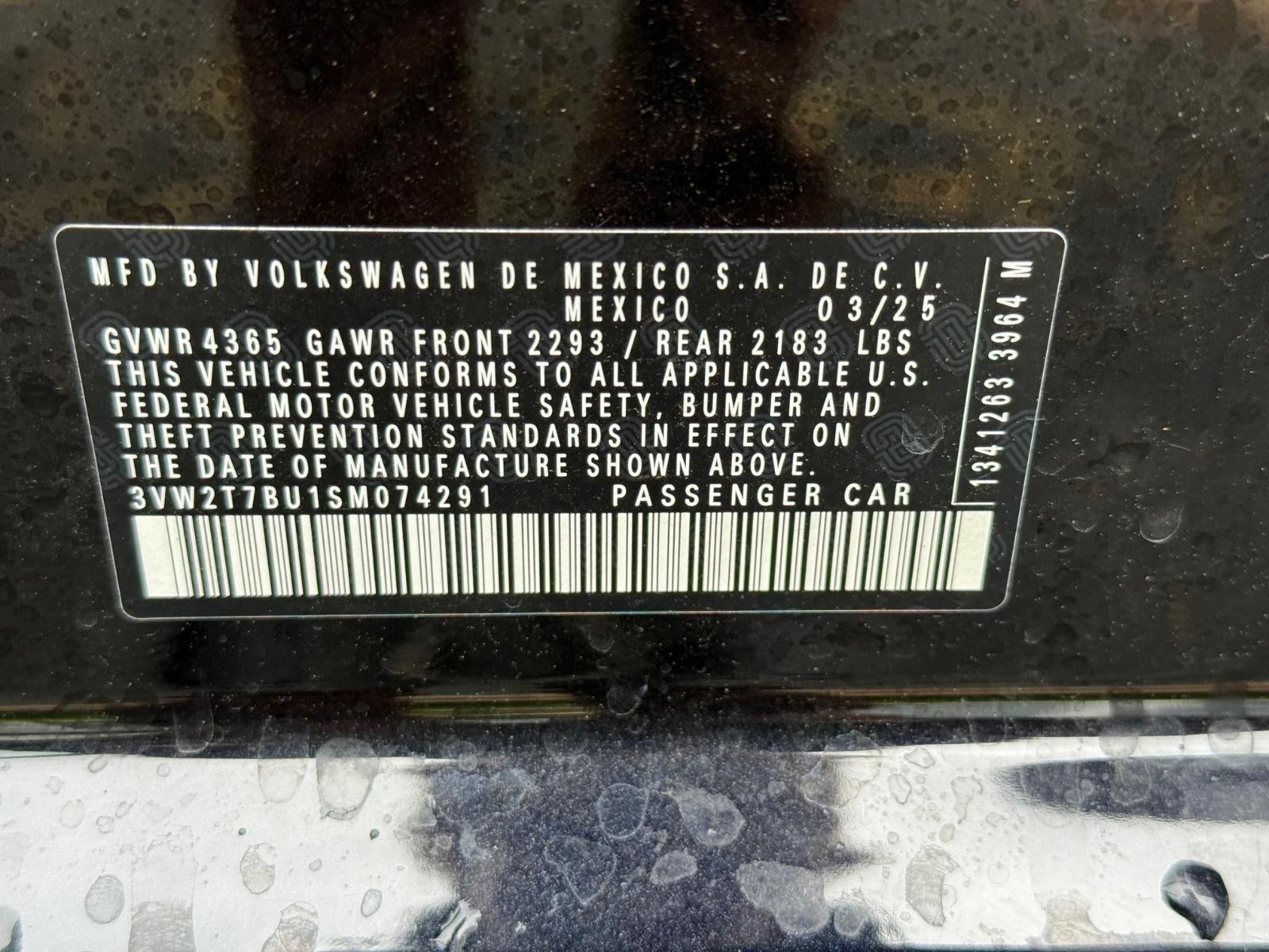 Volkswagen Jetta GLI Vehicle Image 17