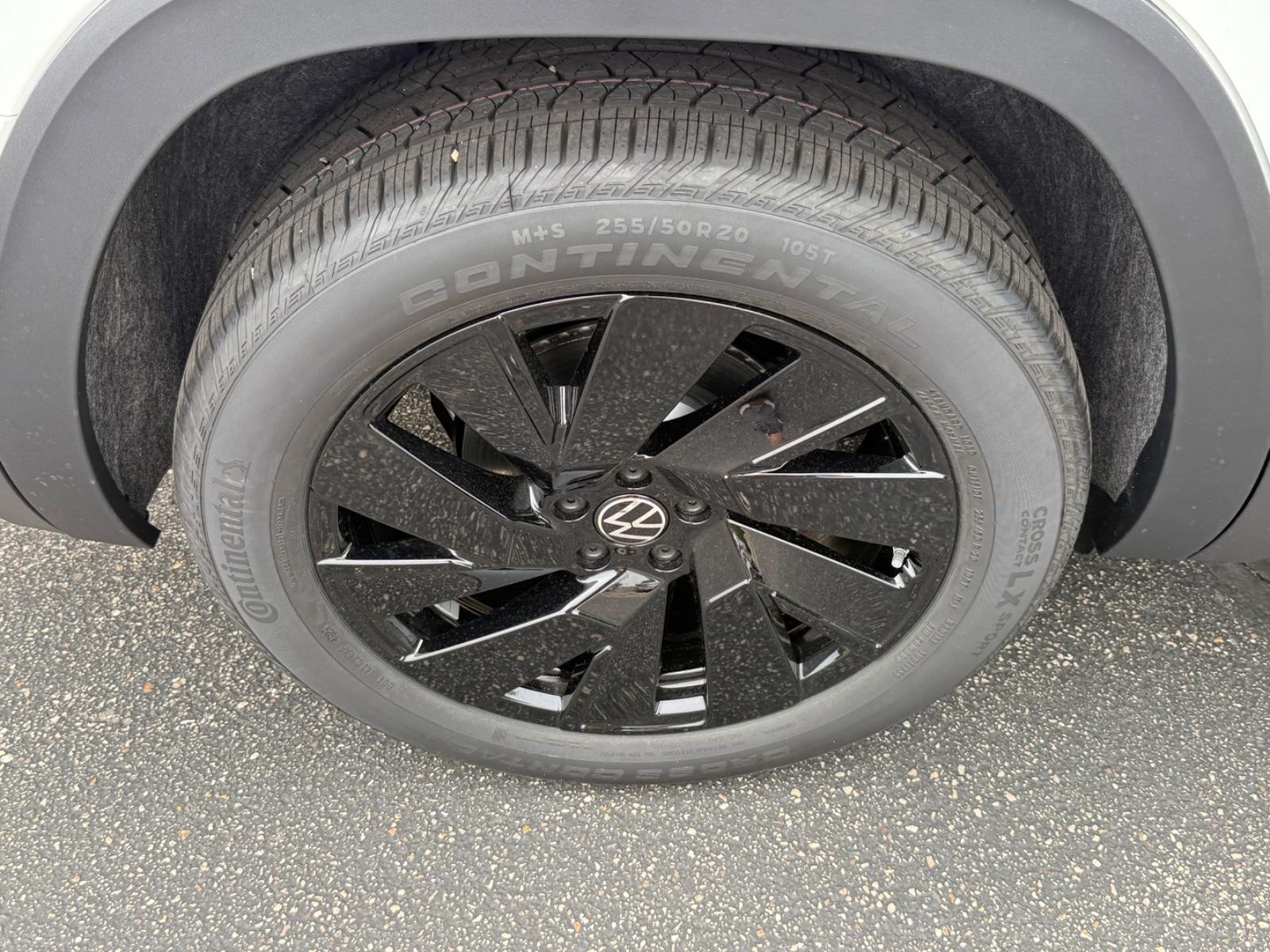 Volkswagen Atlas Vehicle Image 04