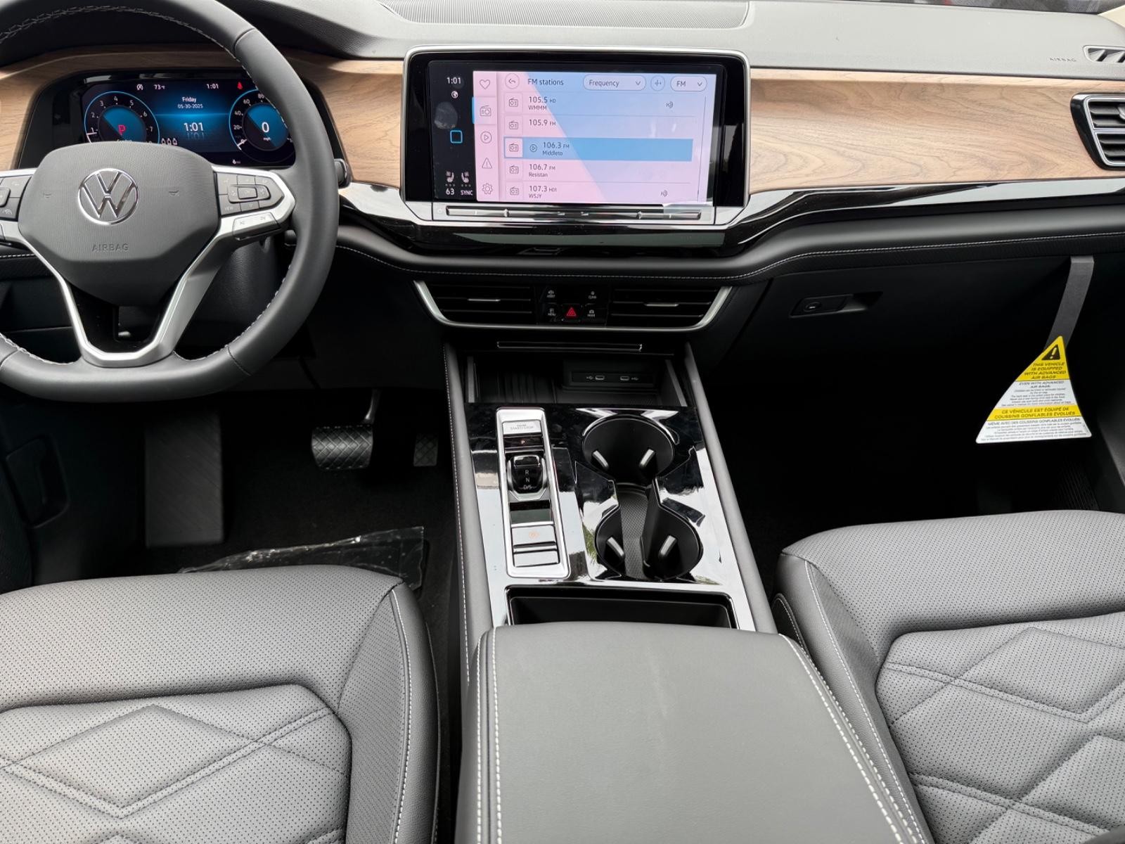 Volkswagen Atlas Vehicle Image 07