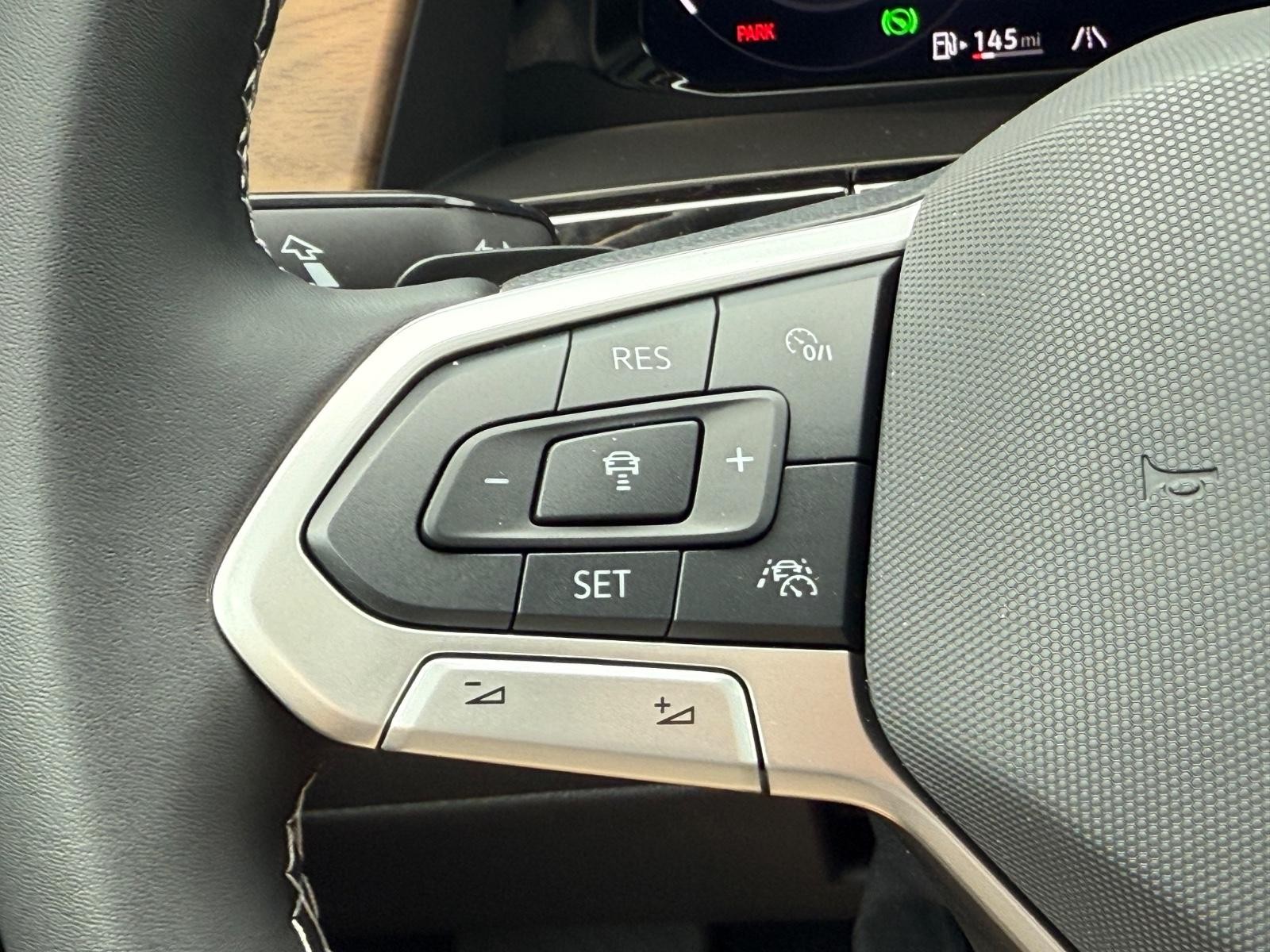 Volkswagen Atlas Vehicle Image 12